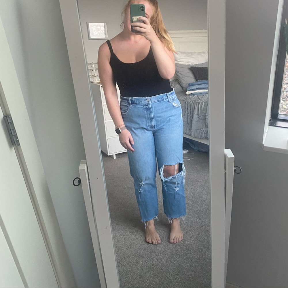 Abercrombie Jeans - The 90s Straight Ultra High Rise